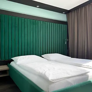 hb1-wien-schonbrunn.vienna-besthotels.com/