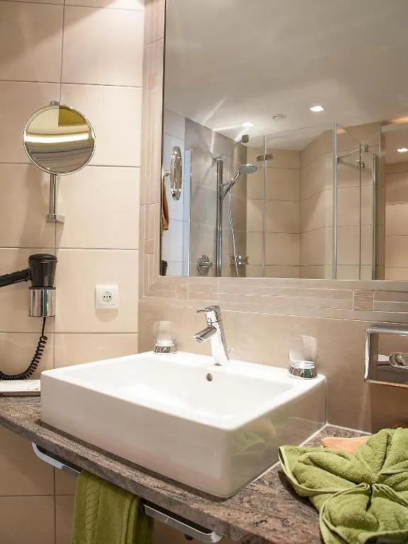 Hotel Neder Ischgl 3*,  Austria